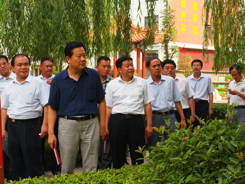 01.jpg