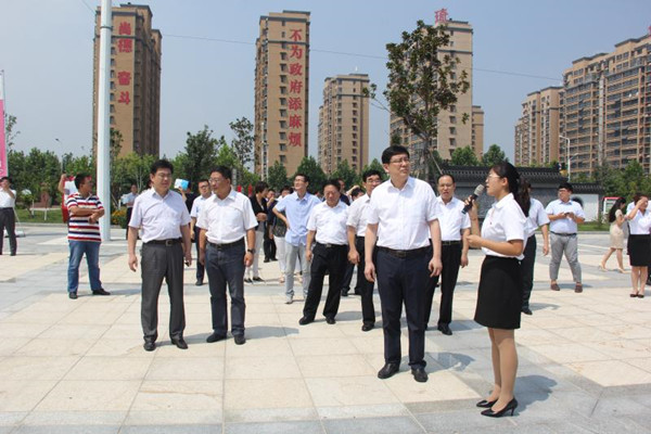微信图片_20171005163302_副本.jpg