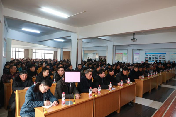 会场观众.jpg