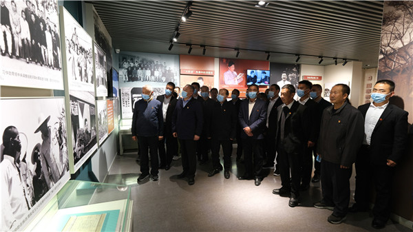 习仲勋 (7).jpg