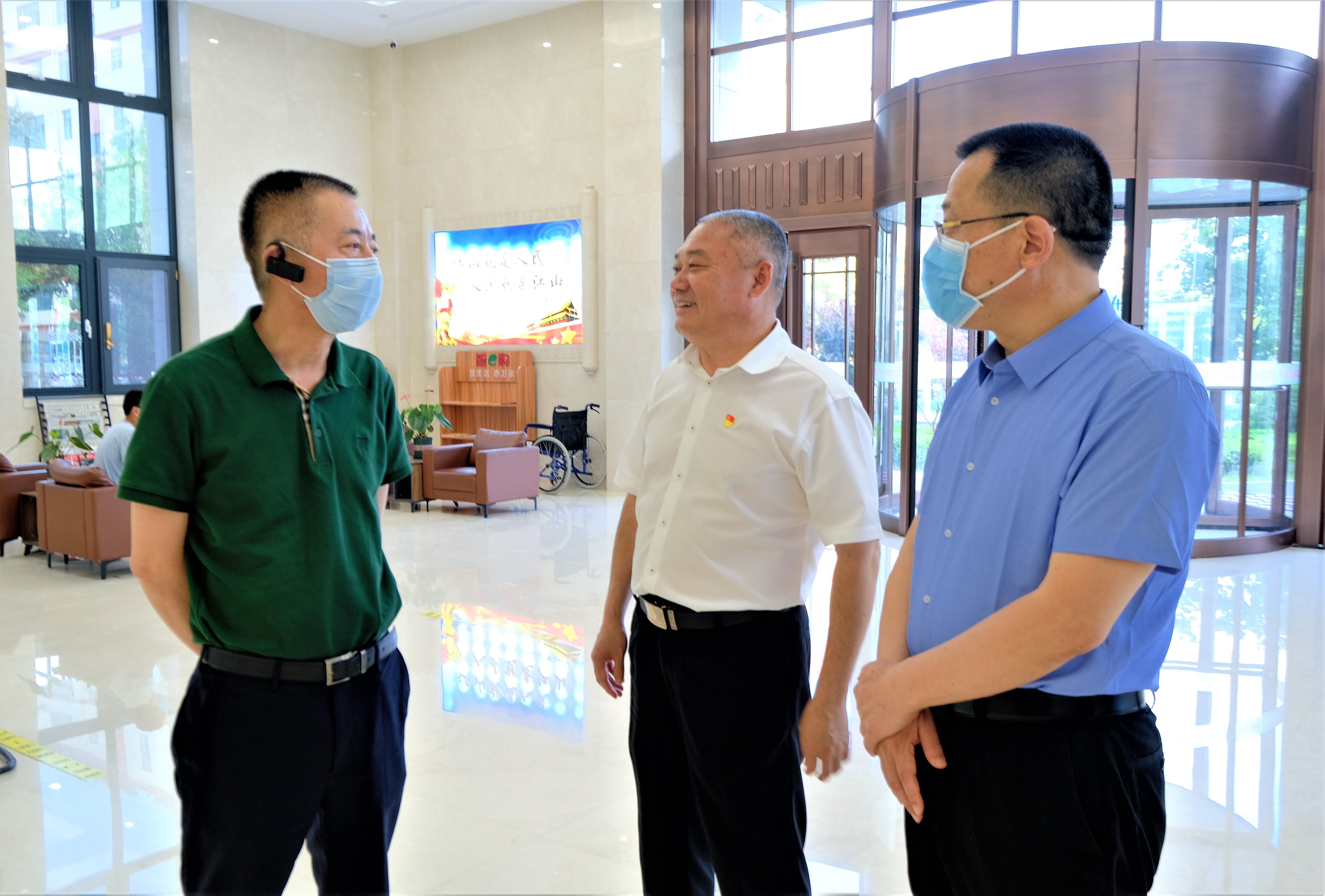 山东省委宣传部一级调研员王龙飞莅临指导（2022.06.15）.JPG
