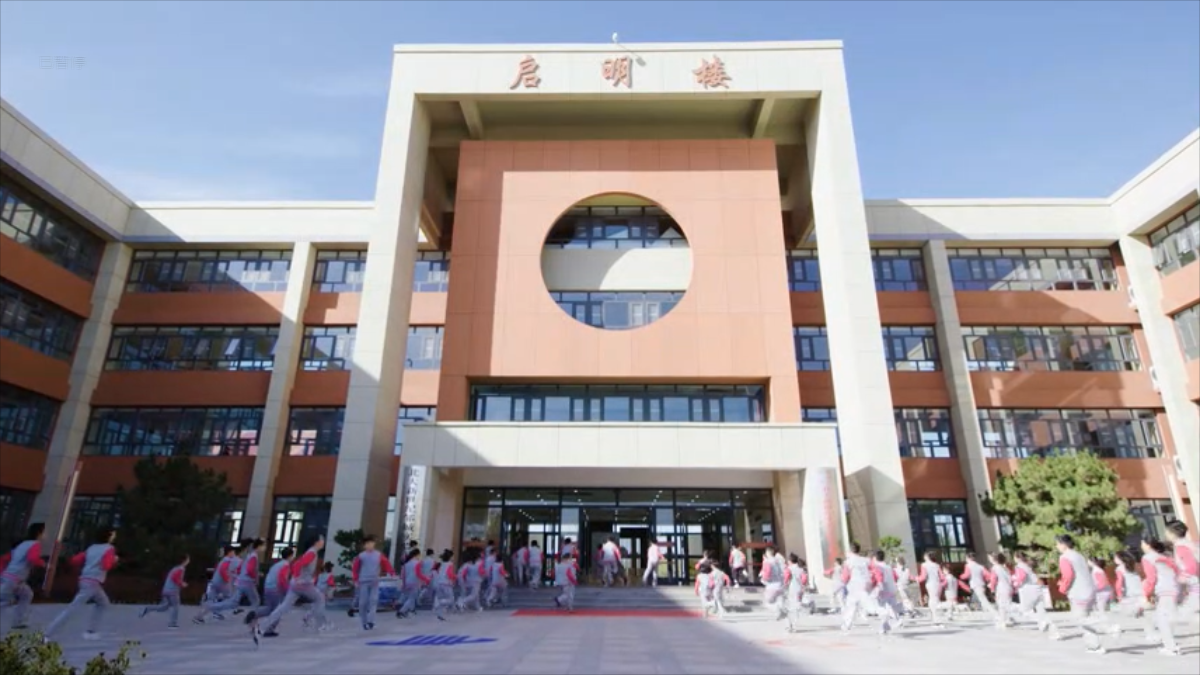 鑫琦航拍，助力高考