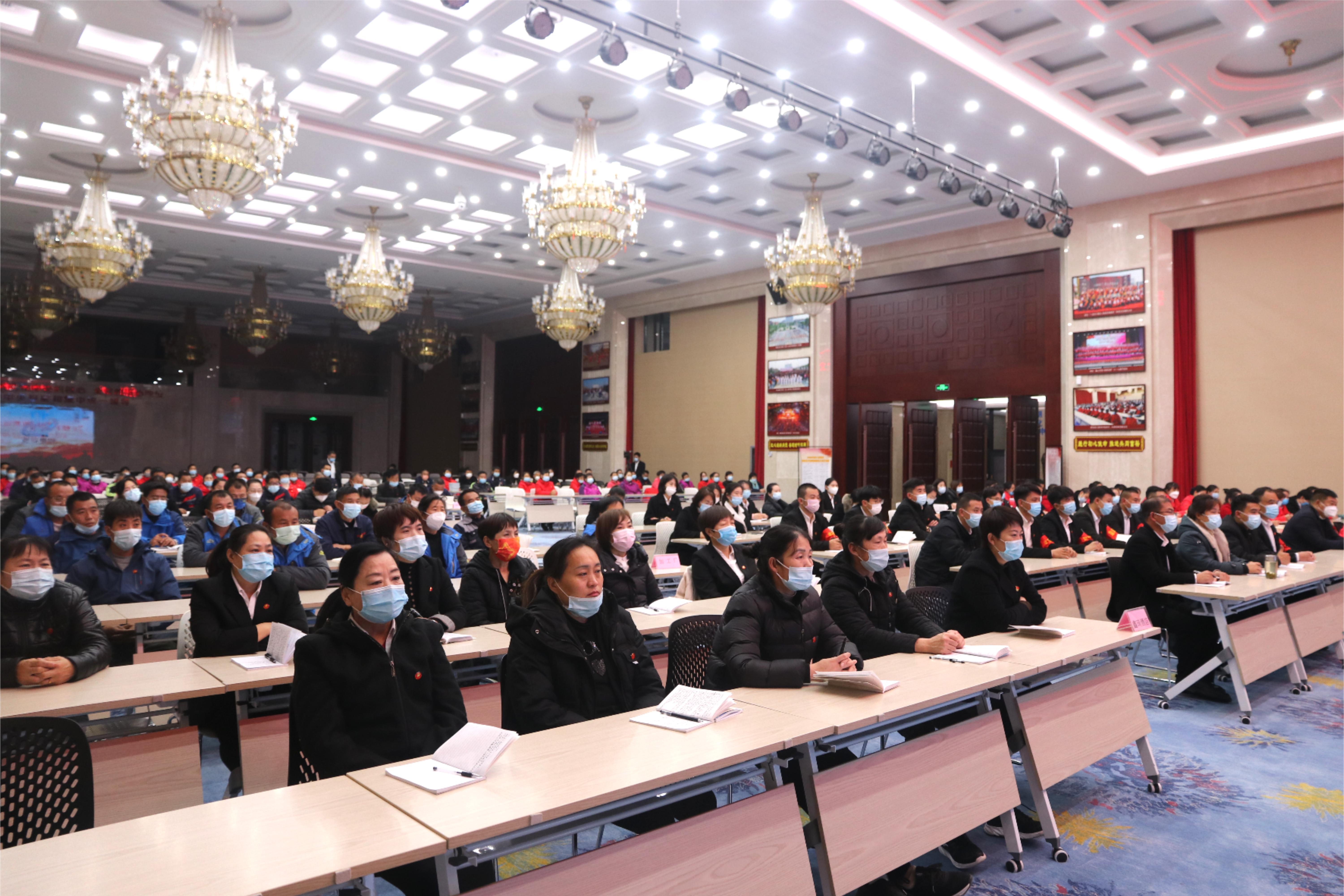 2022.11.21  张主任为员工讲课 (2).JPG